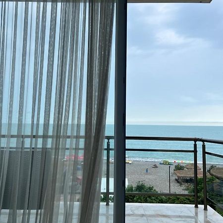 Sunshine Hotel קבריאטי מראה חיצוני תמונה